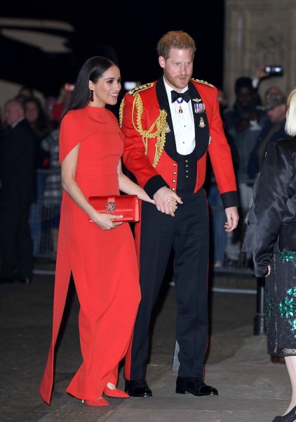 harry-and-meghan-teleytaia-emfanish-aCFKd.jpg