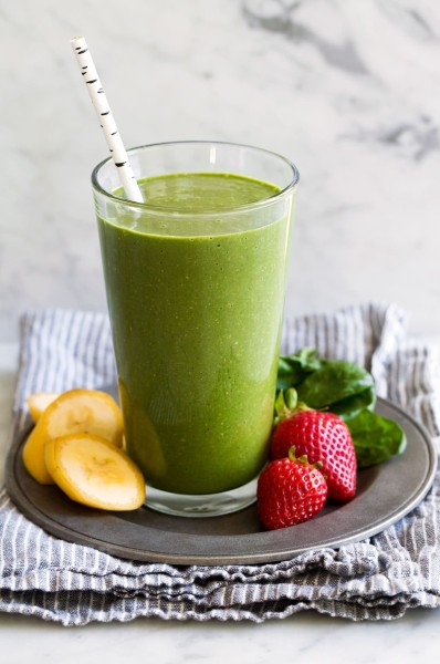 green-smoothie-10.jpg