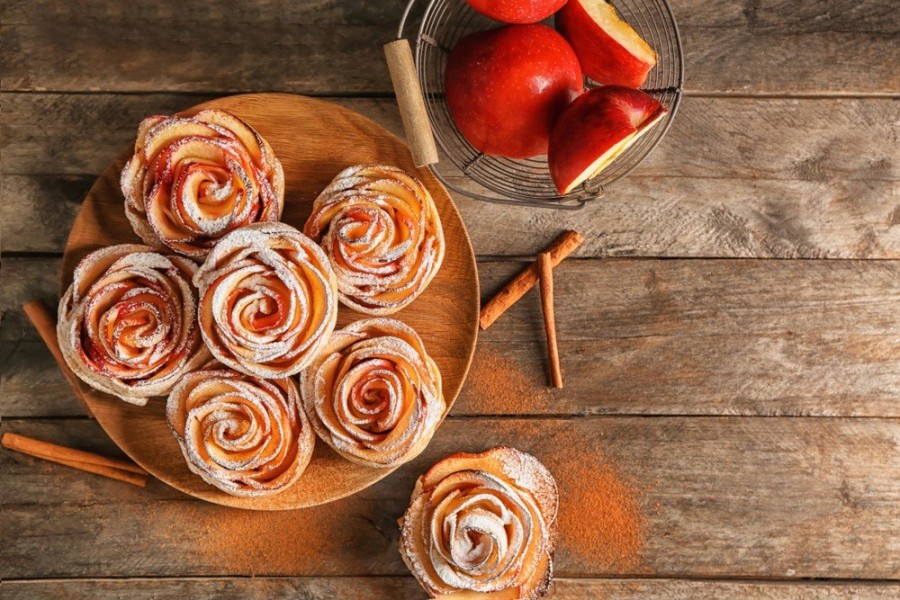 apple-roses-shutterstock-1156718812.jpg