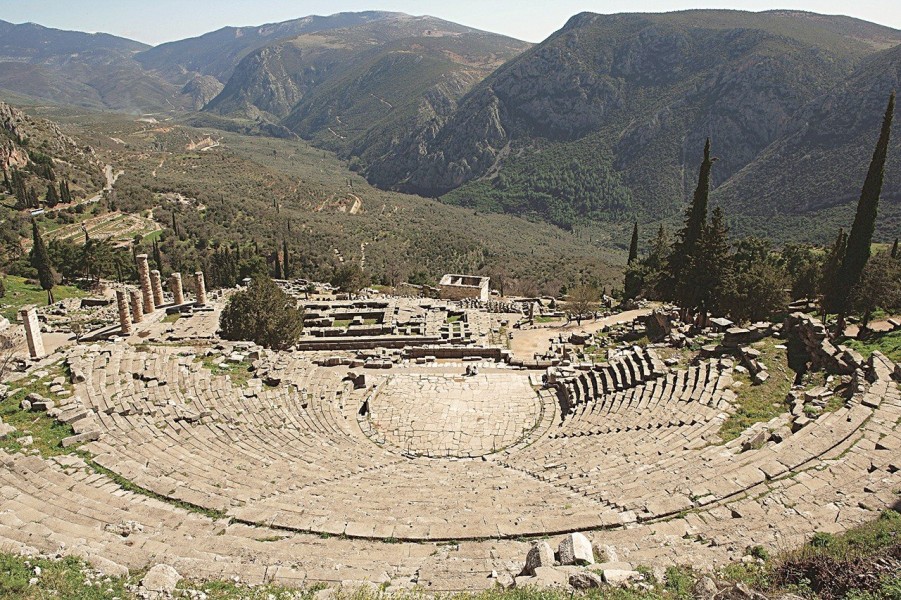 arxaio-theatro-delfon.jpg