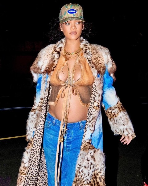 rihanna1.jpg