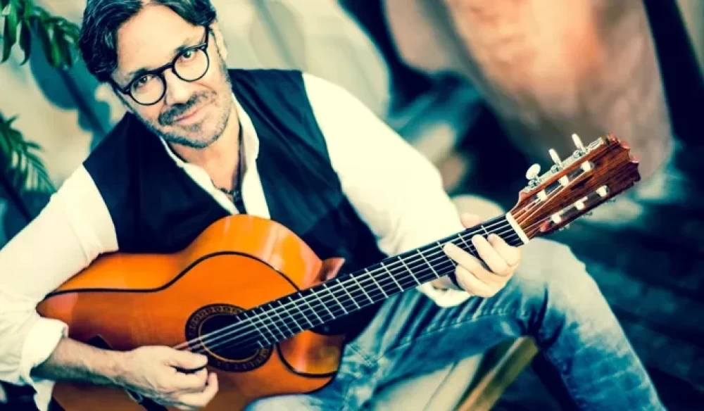 al-di-meola-3.webp