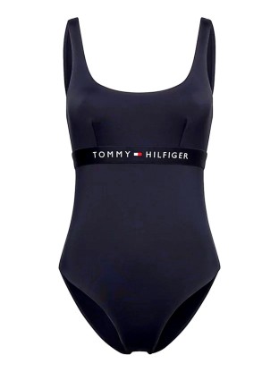 tommy-hilfiger-2.jpg