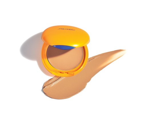 8-shiseido-tanning-compact-gsc-product-photo-tanning-compact-texture-emea-24ss.jpg