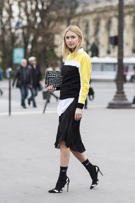 socks-shoes-6.jpg socks-shoes-6.jpg