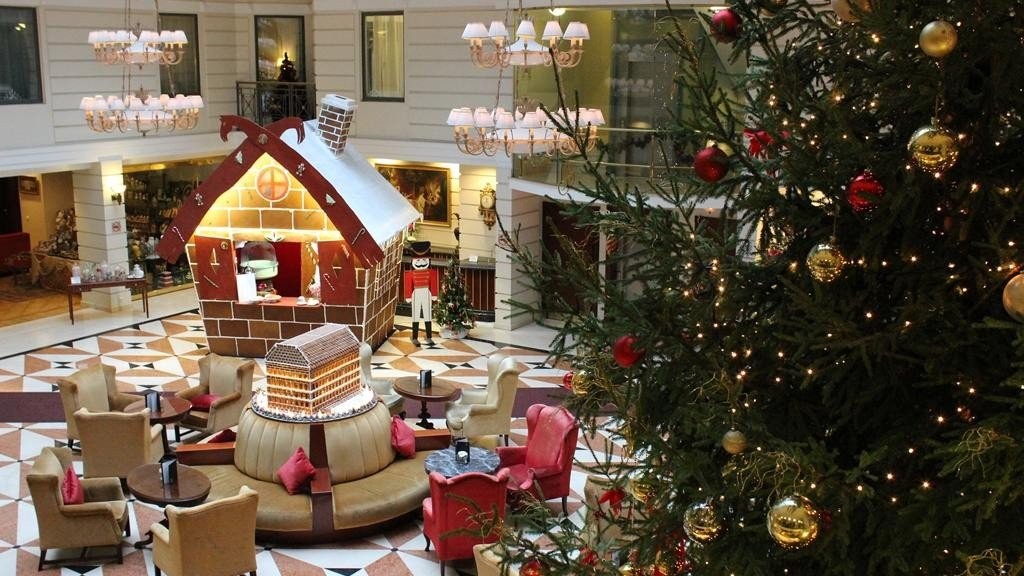 christmas-market-kempinski-hotel.jpg