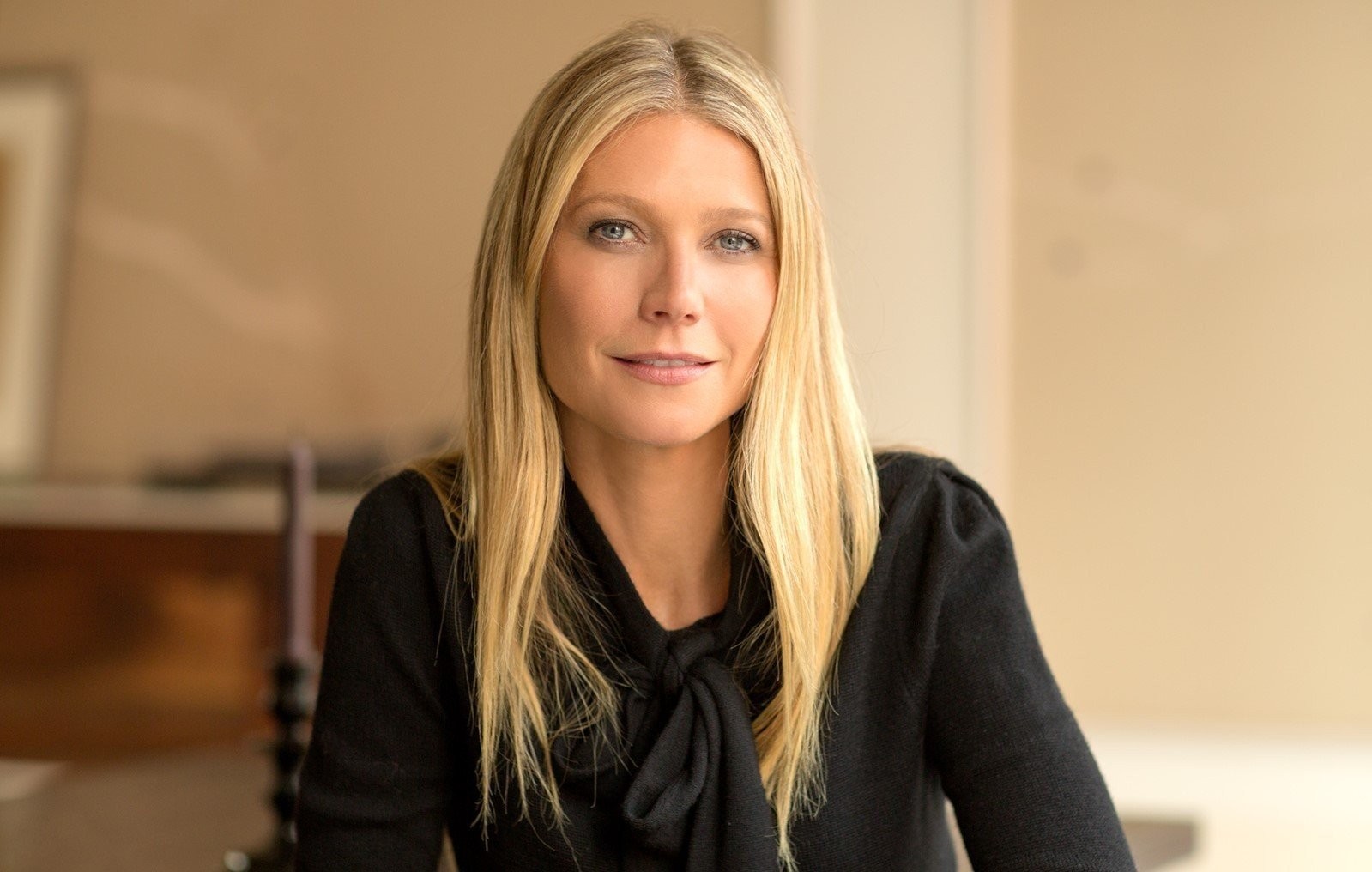 gwyneth-paltrow-thin-hair-VKP7B.jpg
