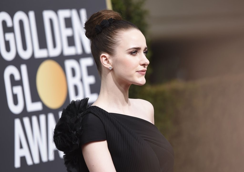 rachel-brosnahan-hair-makeup-2018-golden-globes.jpg
