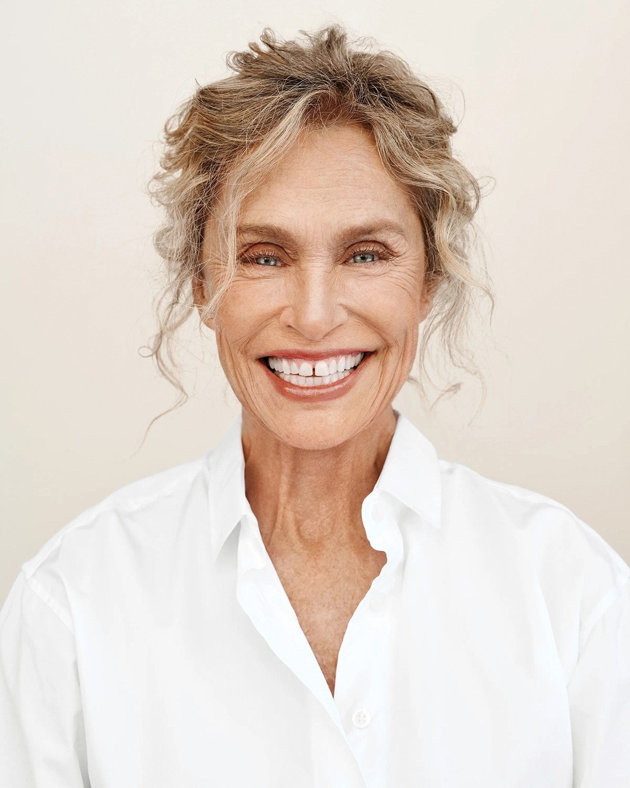 00-lauren-hutton.jpg