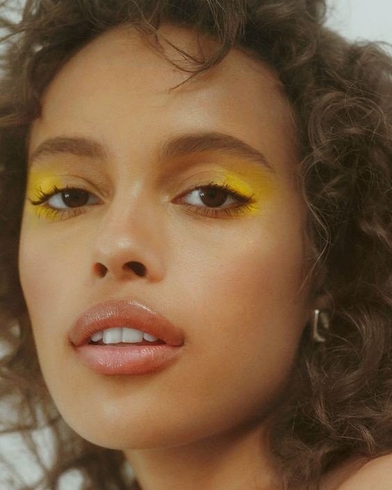 yellow-eyeshadow.jpg