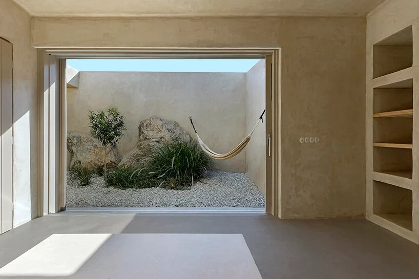 homa-vagia-summer-house-mold-architects-greece-designboom-015.webp