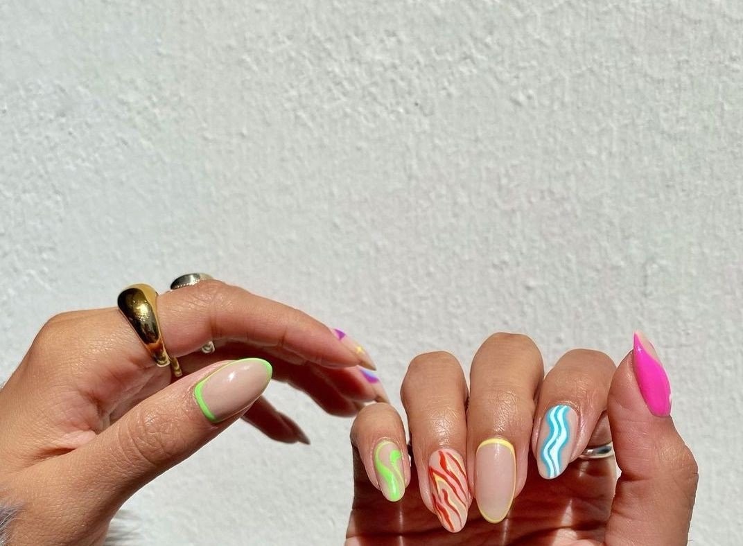 neon nails