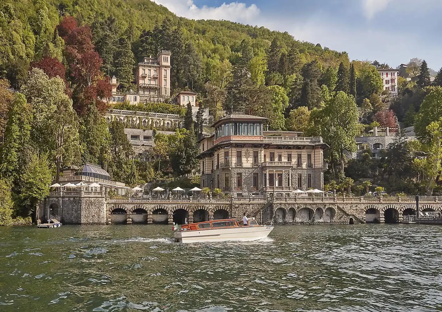 lake-como-hotel-exterior-17.webp