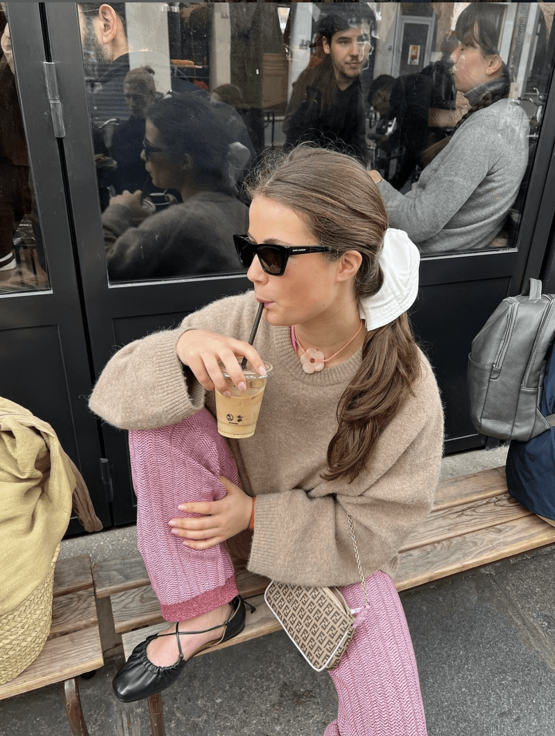 manondevelder woman face skin