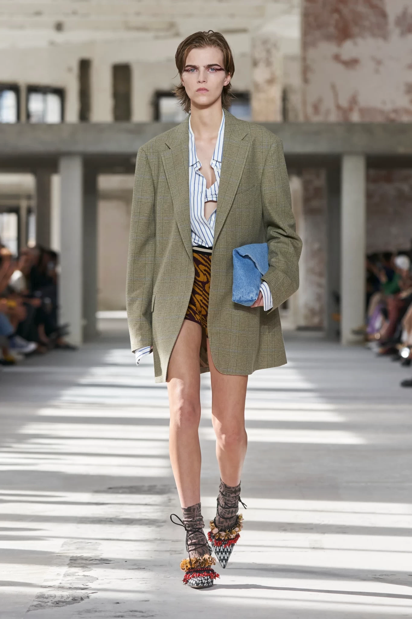 00002-dries-van-noten-spring-2024-ready-to-wear-credit-gorunway.webp
