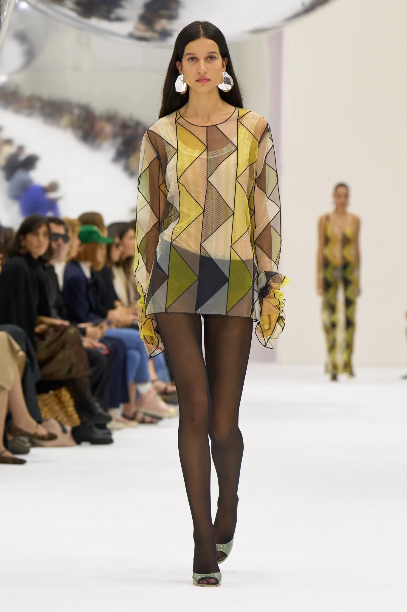 00013-missoni-spring-2024-ready-to-wear-credit-gorunway.webp
