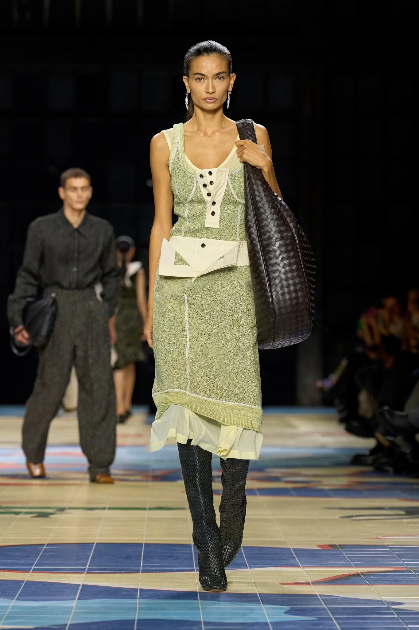 00064-bottega-veneta-spring-2024-ready-to-wear-credit-gorunway.webp