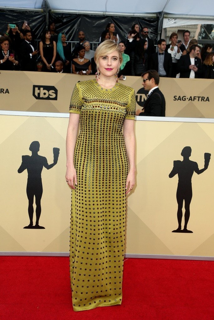 greta-gerwig-in-bottega-veneta-and-irene-neuwirth-jewelry.jpg greta-gerwig-in-bottega-veneta-and-irene-neuwirth-jewelry.jpg