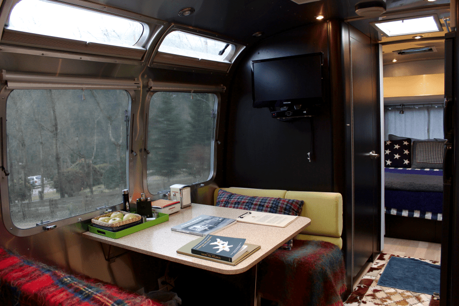 vasilikia-airstream-land-yacht-1.png