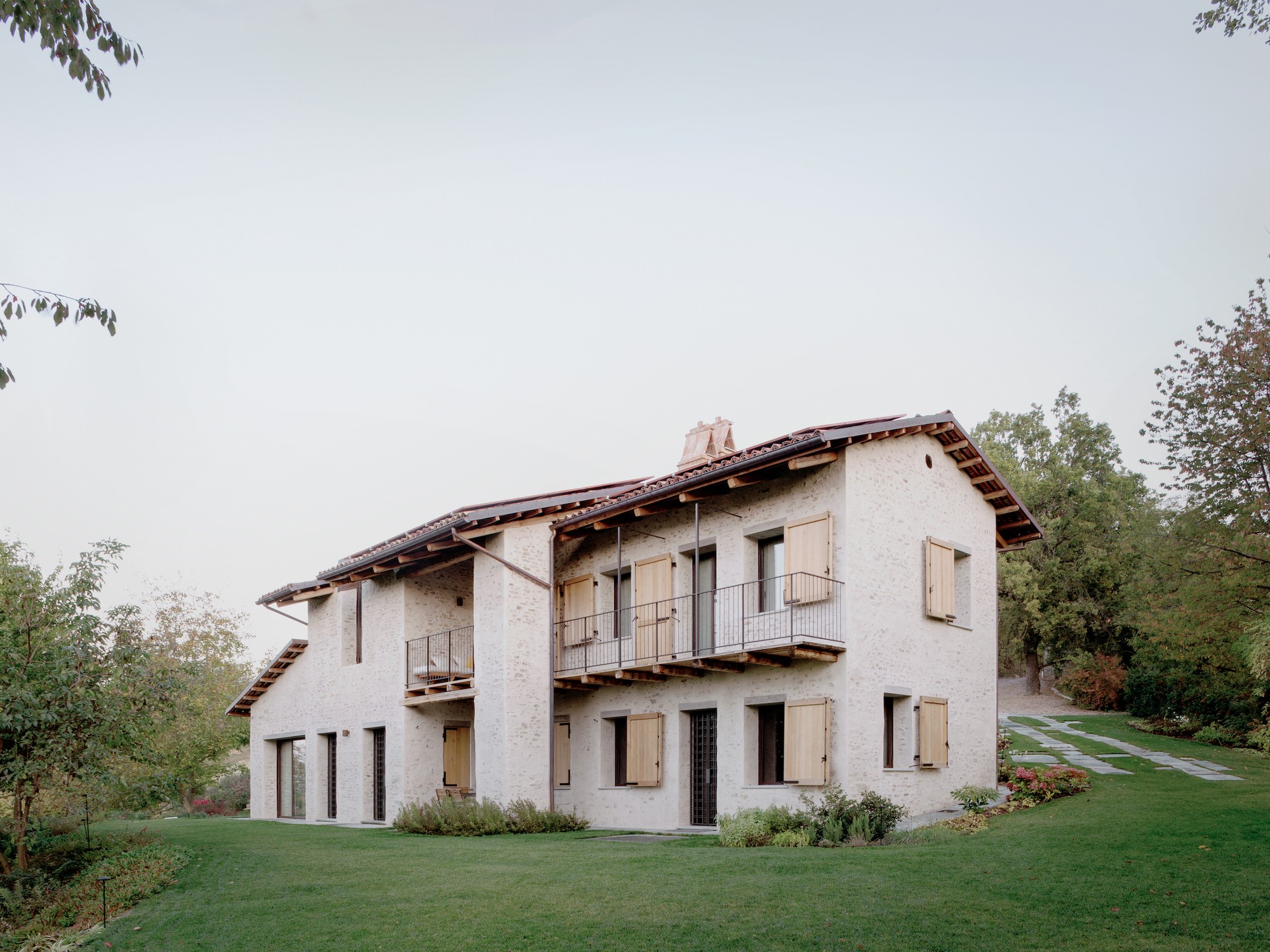 cascina-house-jonathan-tuckey-design-17-JH3uq.jpg