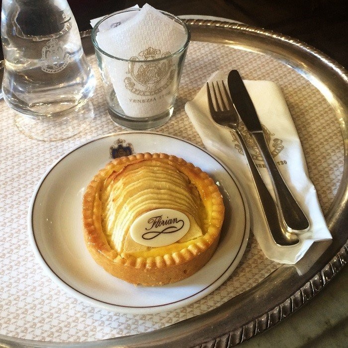 mhlopita-toy-caffe-florian.jpg mhlopita-toy-caffe-florian.jpg