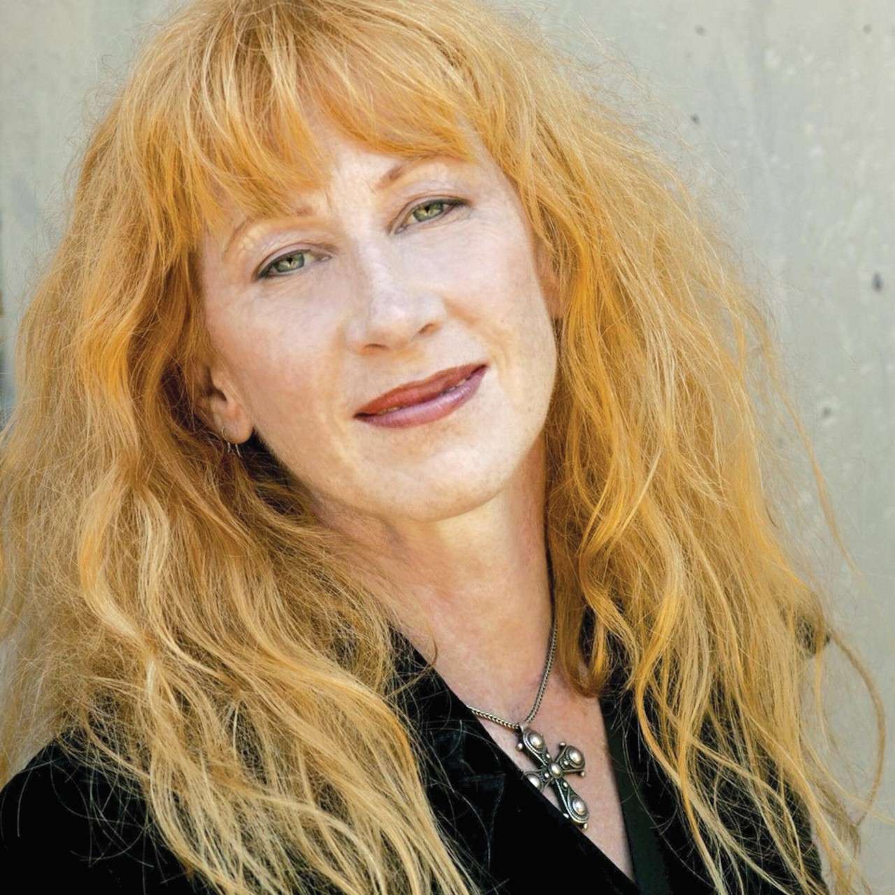 loreena-mckennitt-2064c-1000-at-2x.jpg