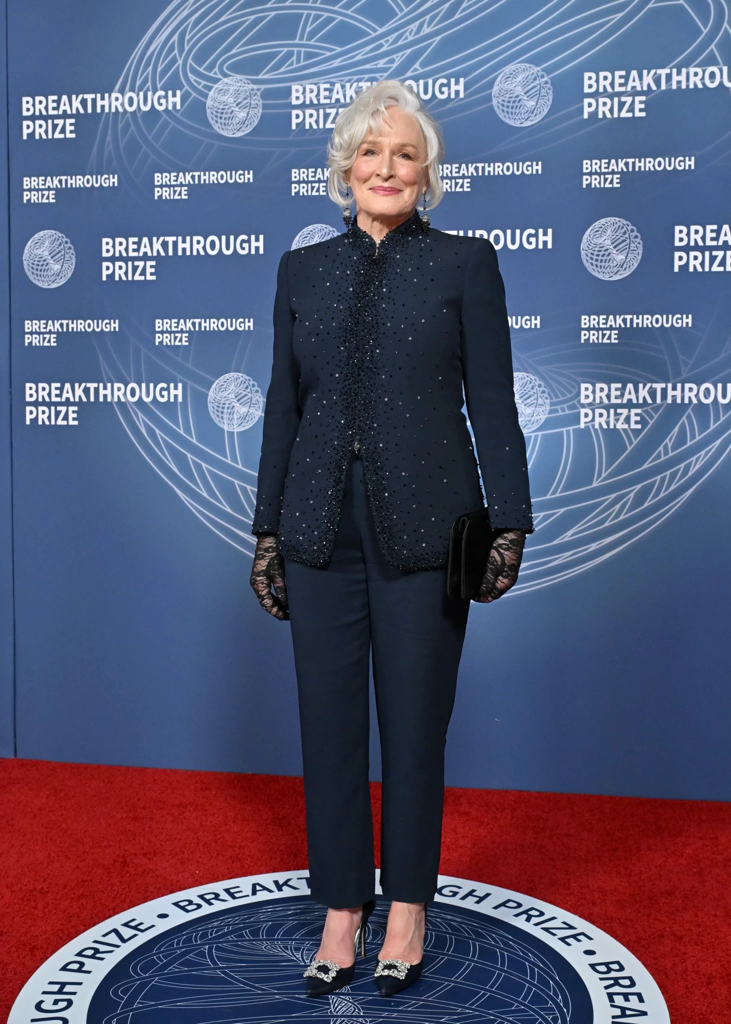 glenn-close-attends-11th-breakthrough-101872090jpg.webp