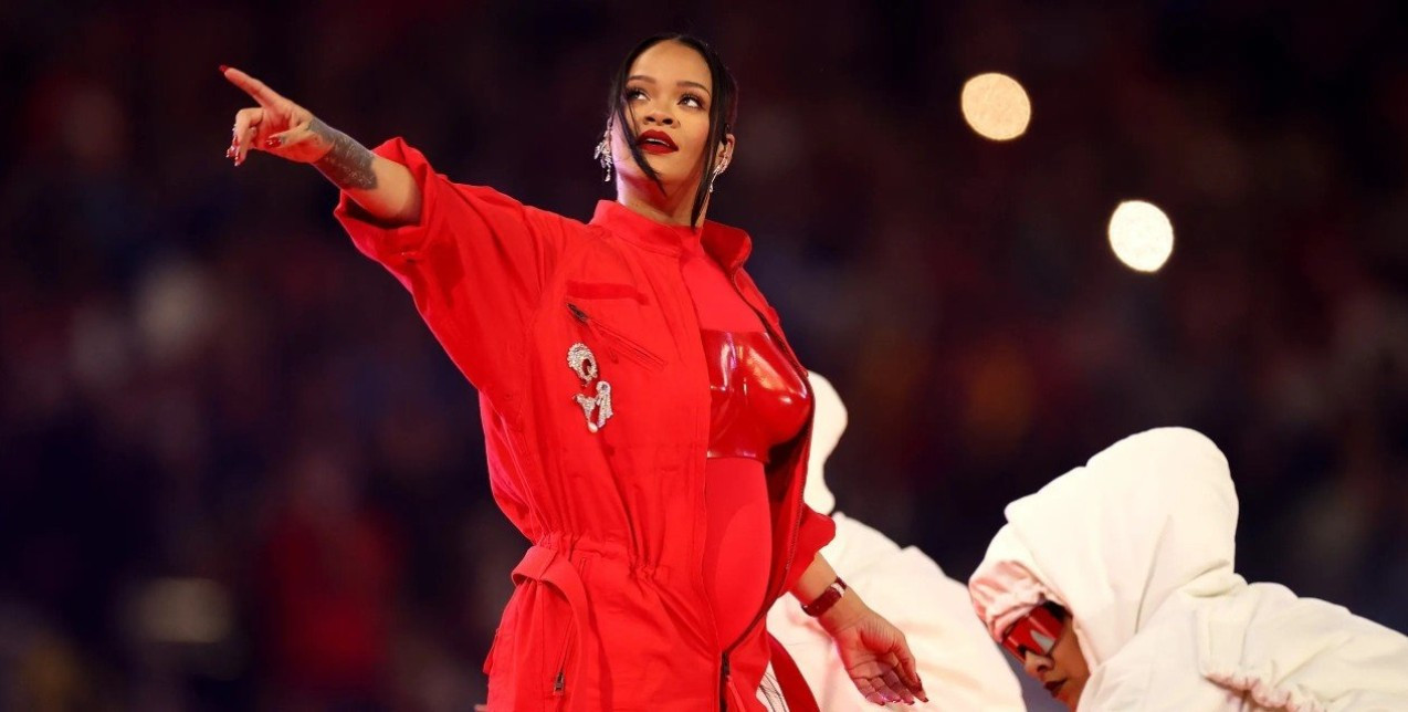 rihanna-super-bowl.jpg