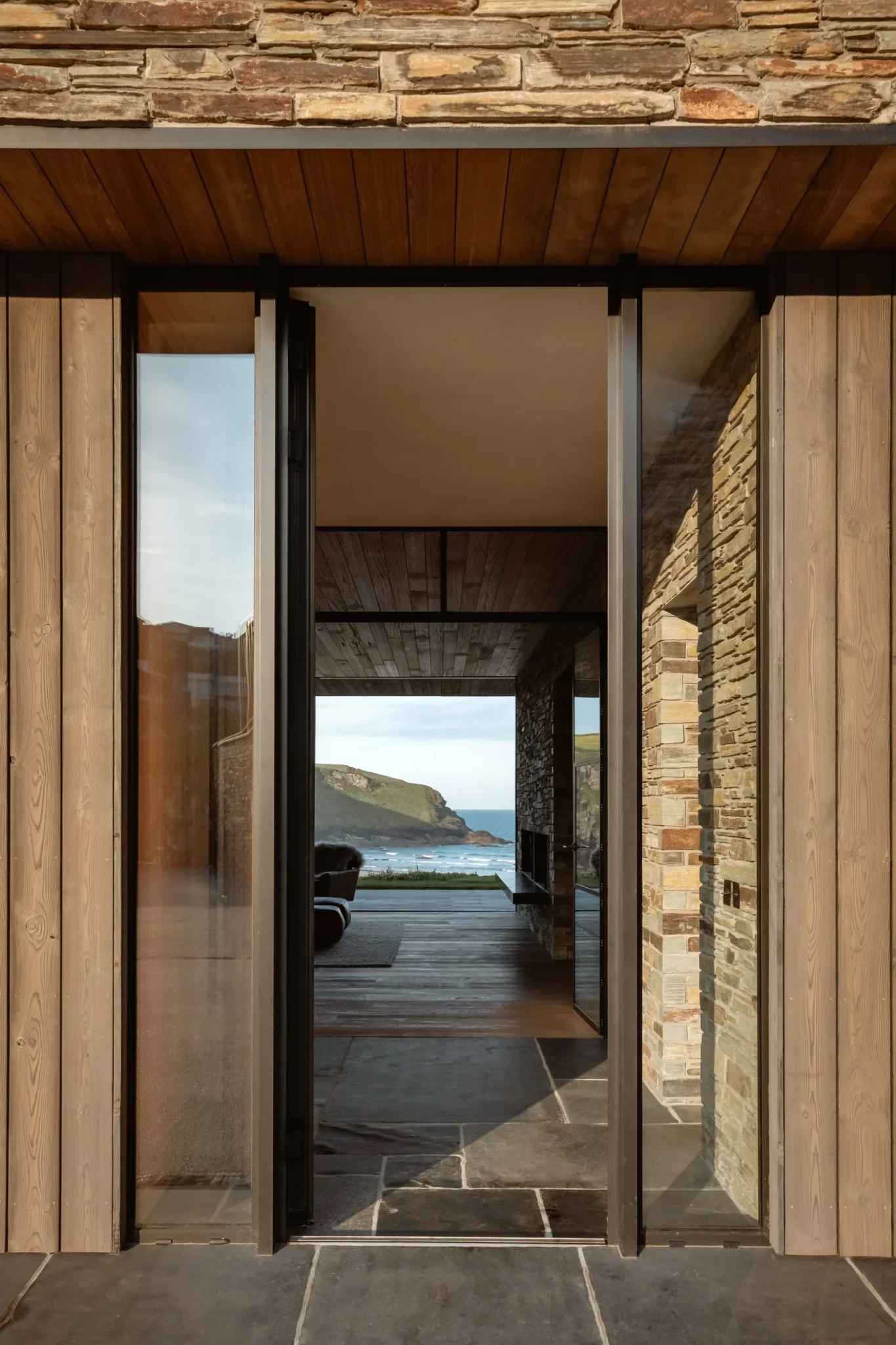 rundell-house-cornwall-dezeen-2364-col-2-1704x2556.webp