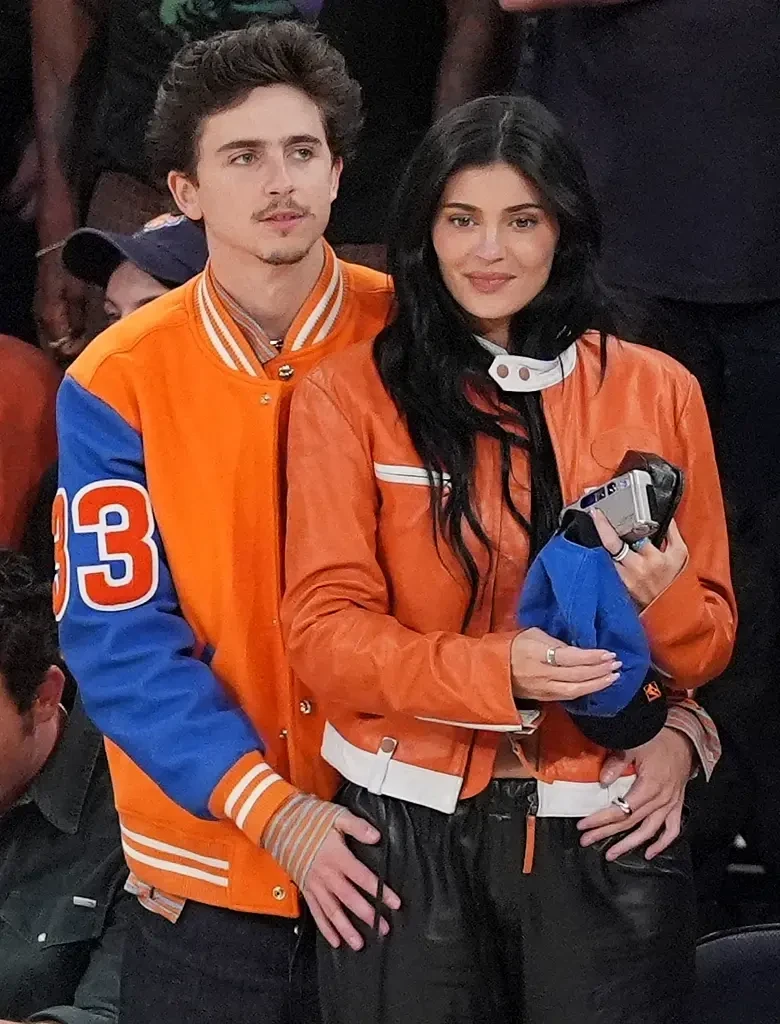 timothee-chalamet-left-kylie-jenner-105546117jpg.webp
