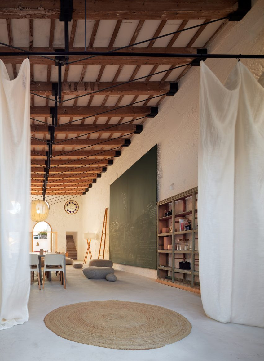 artchimboldi-menorca-spain-interiors-anna-truyol-emma-marti-architecture-dezeen-2364-col-0-852x1163.jpg