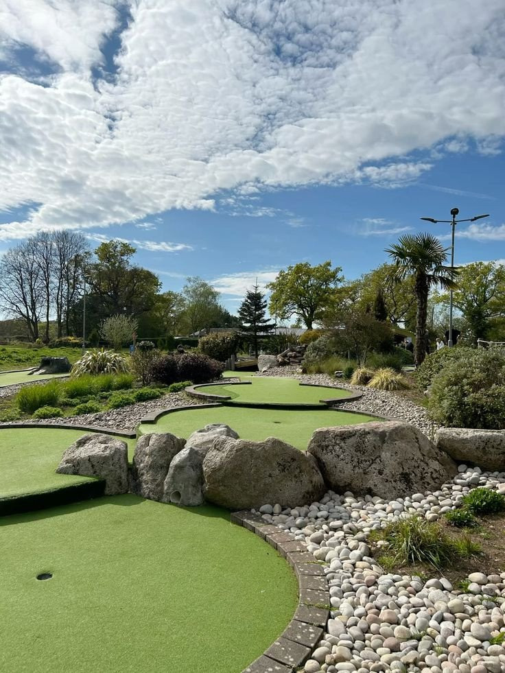 mini-golf.jpg