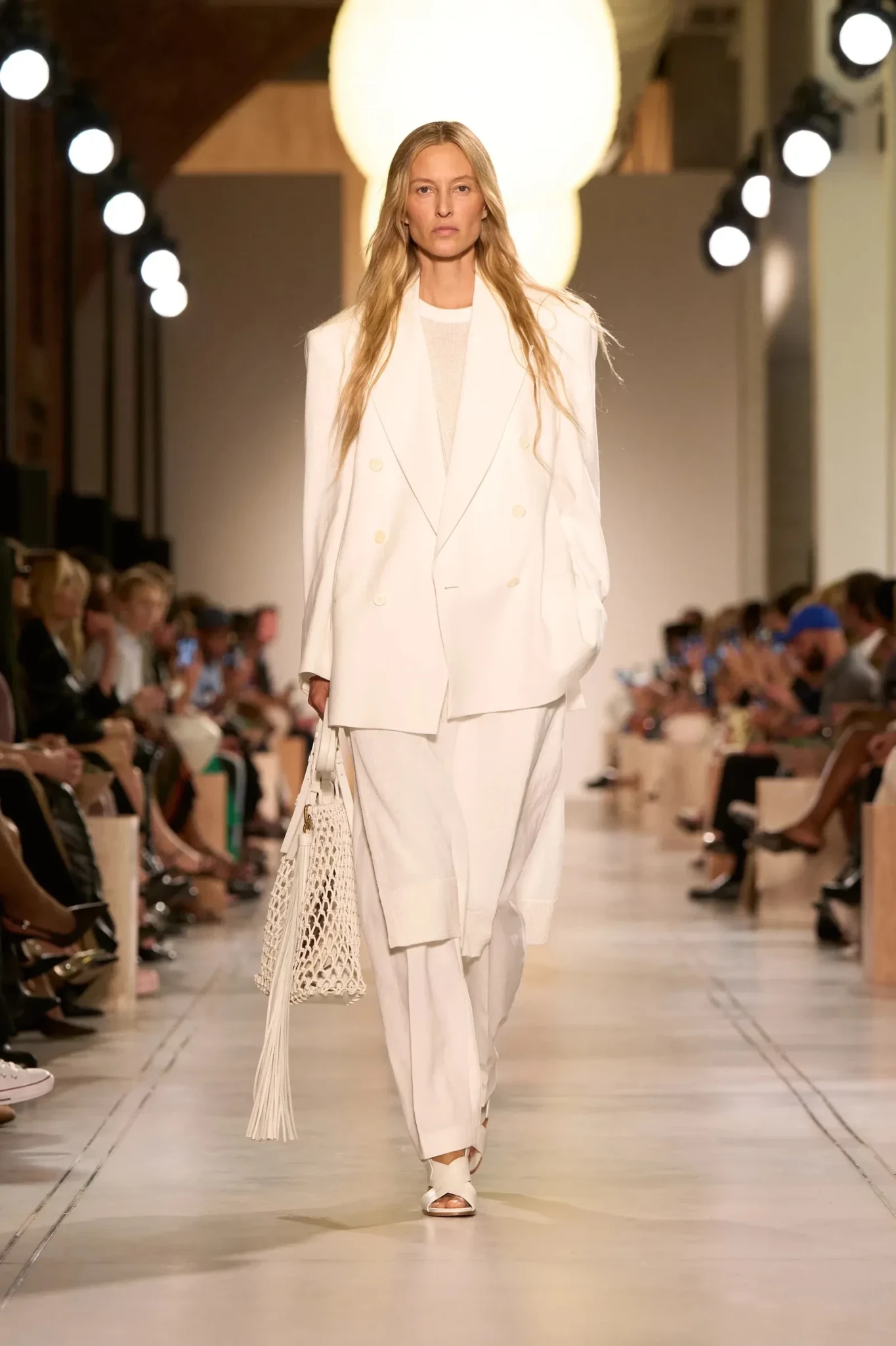 00011-michael-kors-spring-2026-ready-to-wear-credit-gorunway.webp