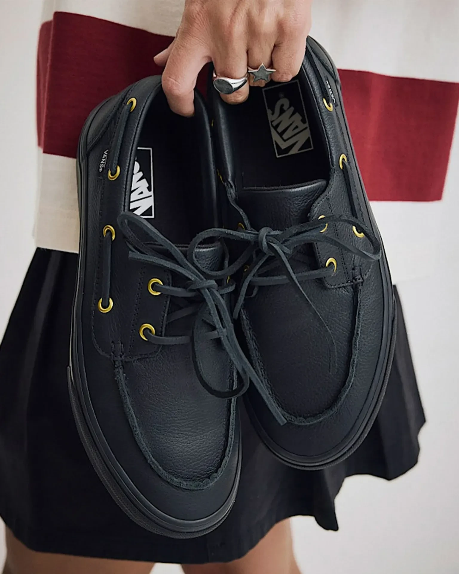 vans-2-eyelet-boat-shoe-4.webp