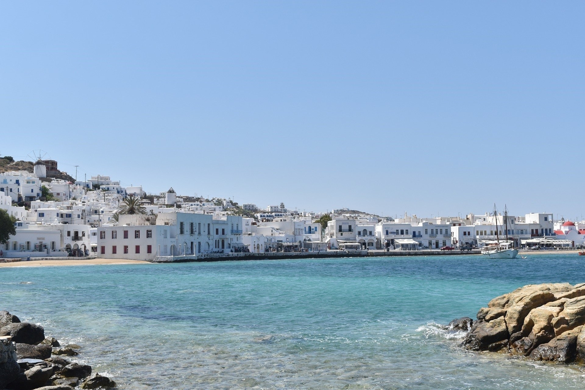 mykonos-harbour-1920x1280.jpg