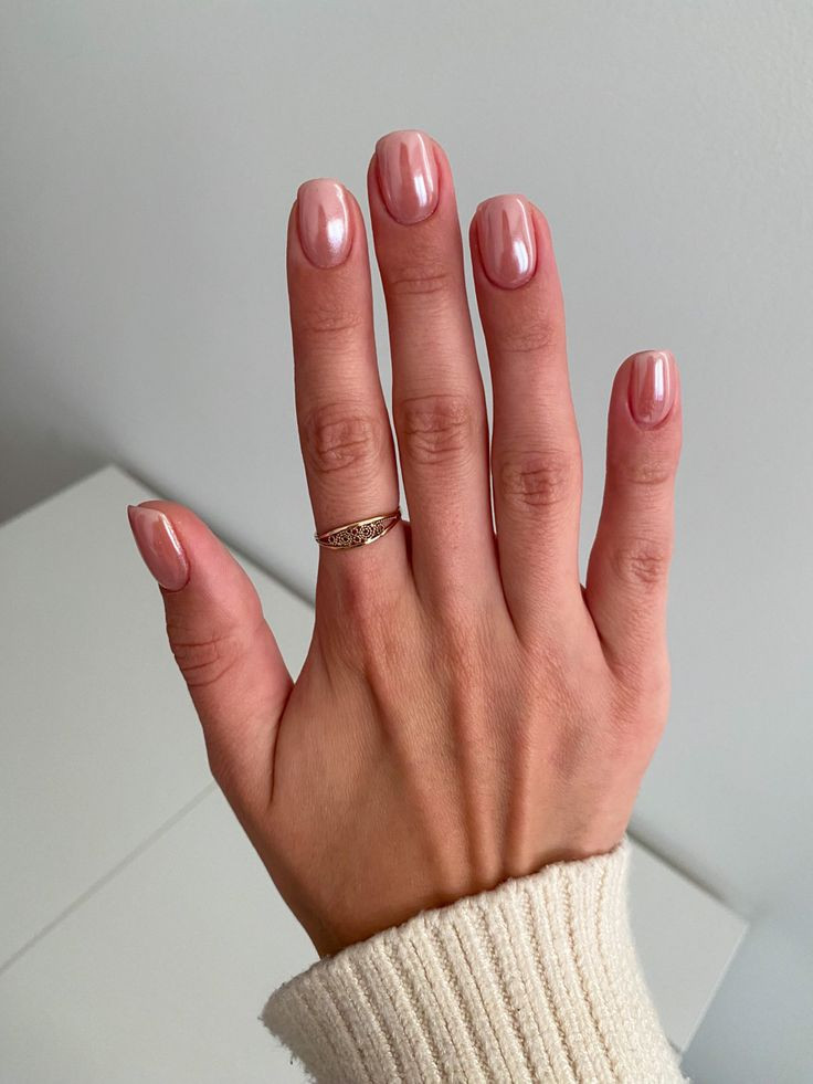 hailey-bieber-nails.jpg