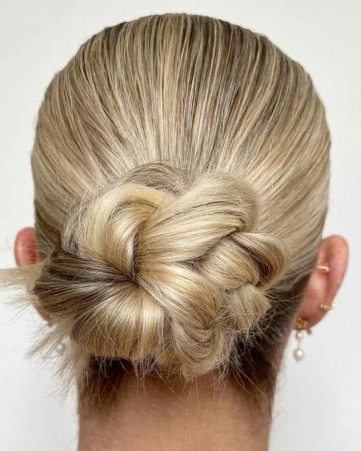 beautiful-bun-for-any-occasion.jpeg