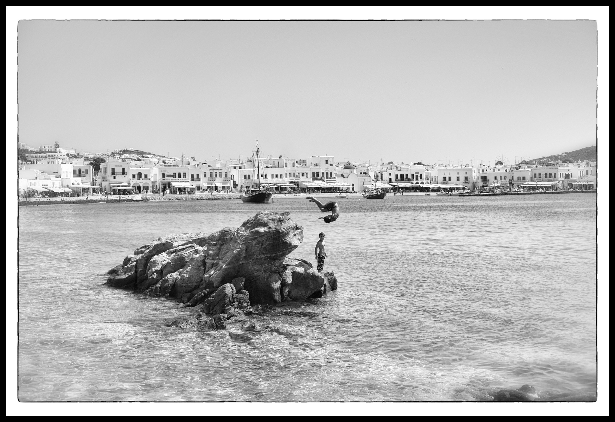 mykonos-a.jpg