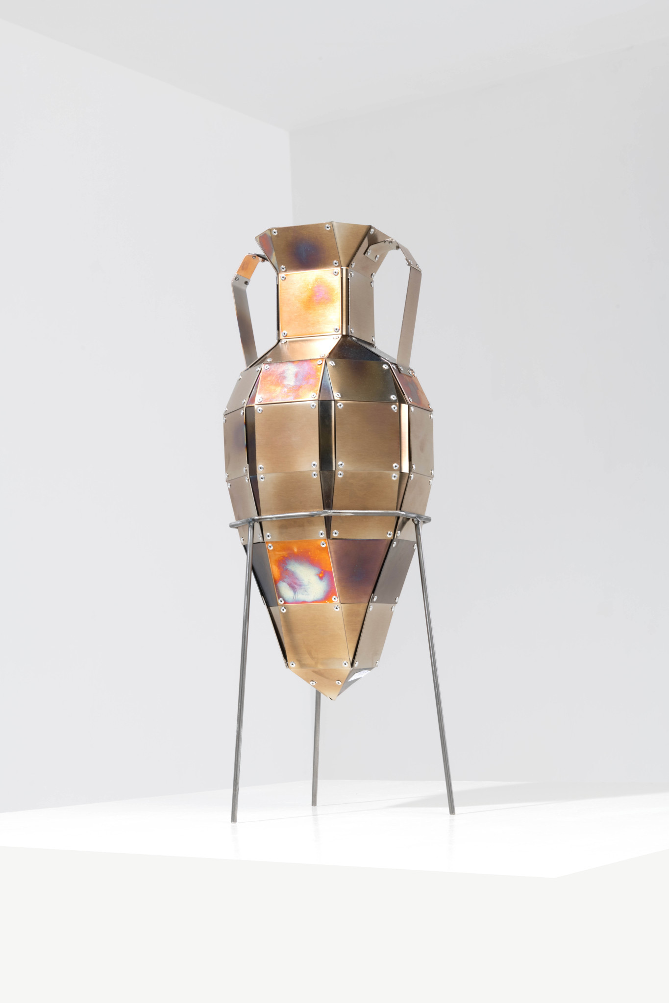 amphora-10-1-credits-xavier-defaix.jpeg
