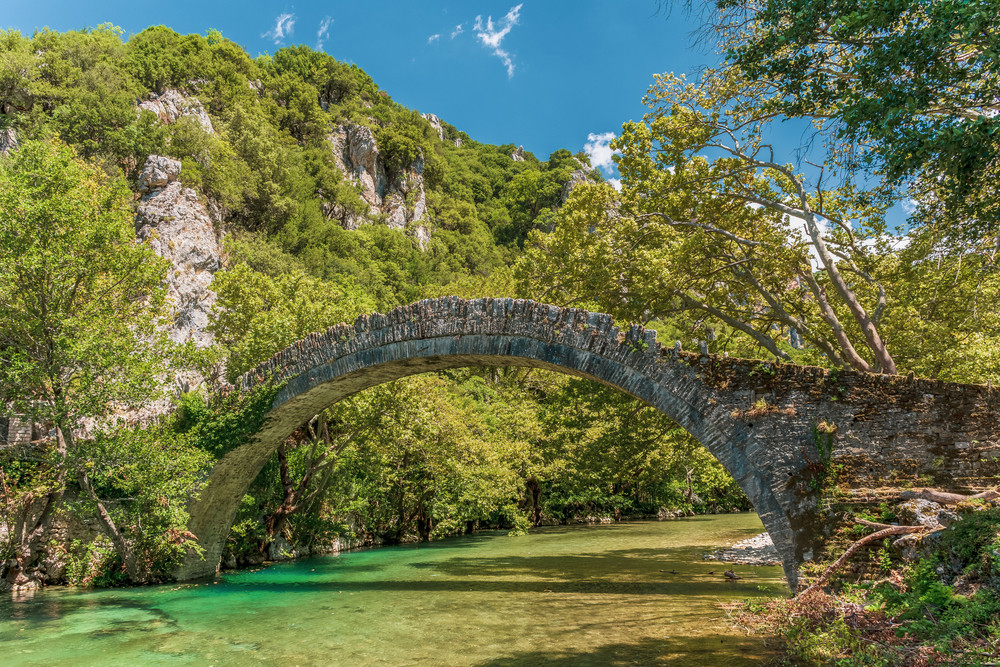 shutterstock-1890430747.jpg