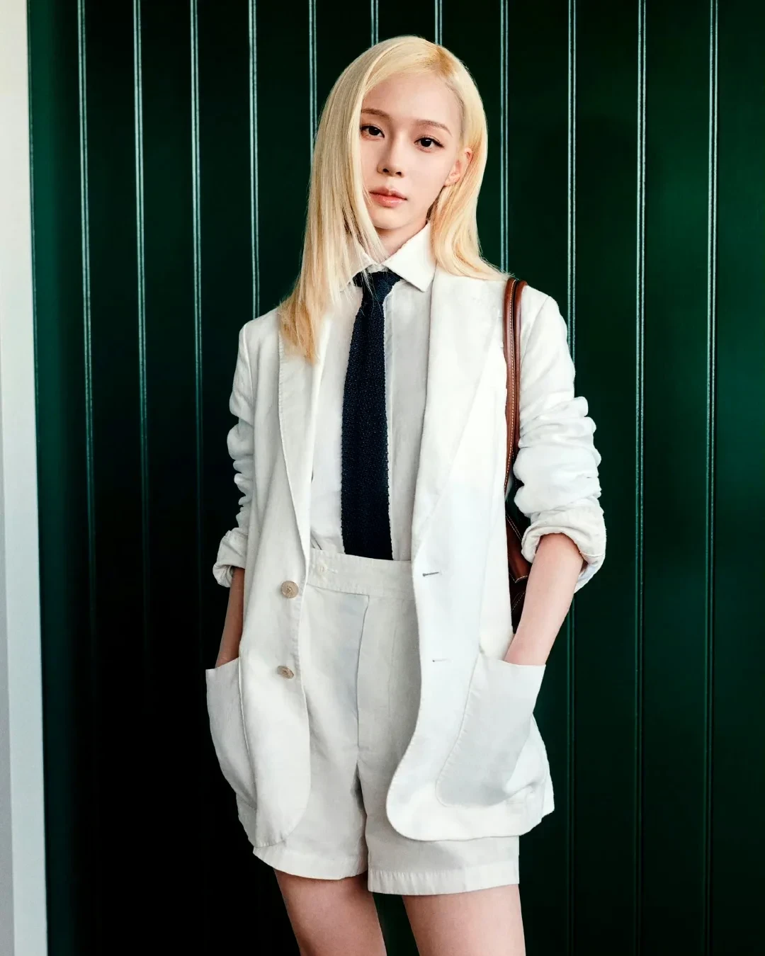 where-wimbledon-tradition-meets-modern-glamour-winters-curated-ralph-lauren-wardrobe-shines-b.webp