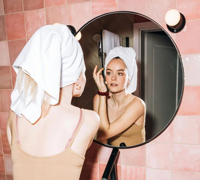 6-questions-to-ask-before-considering-cosmetic-surgery-1.jpg
