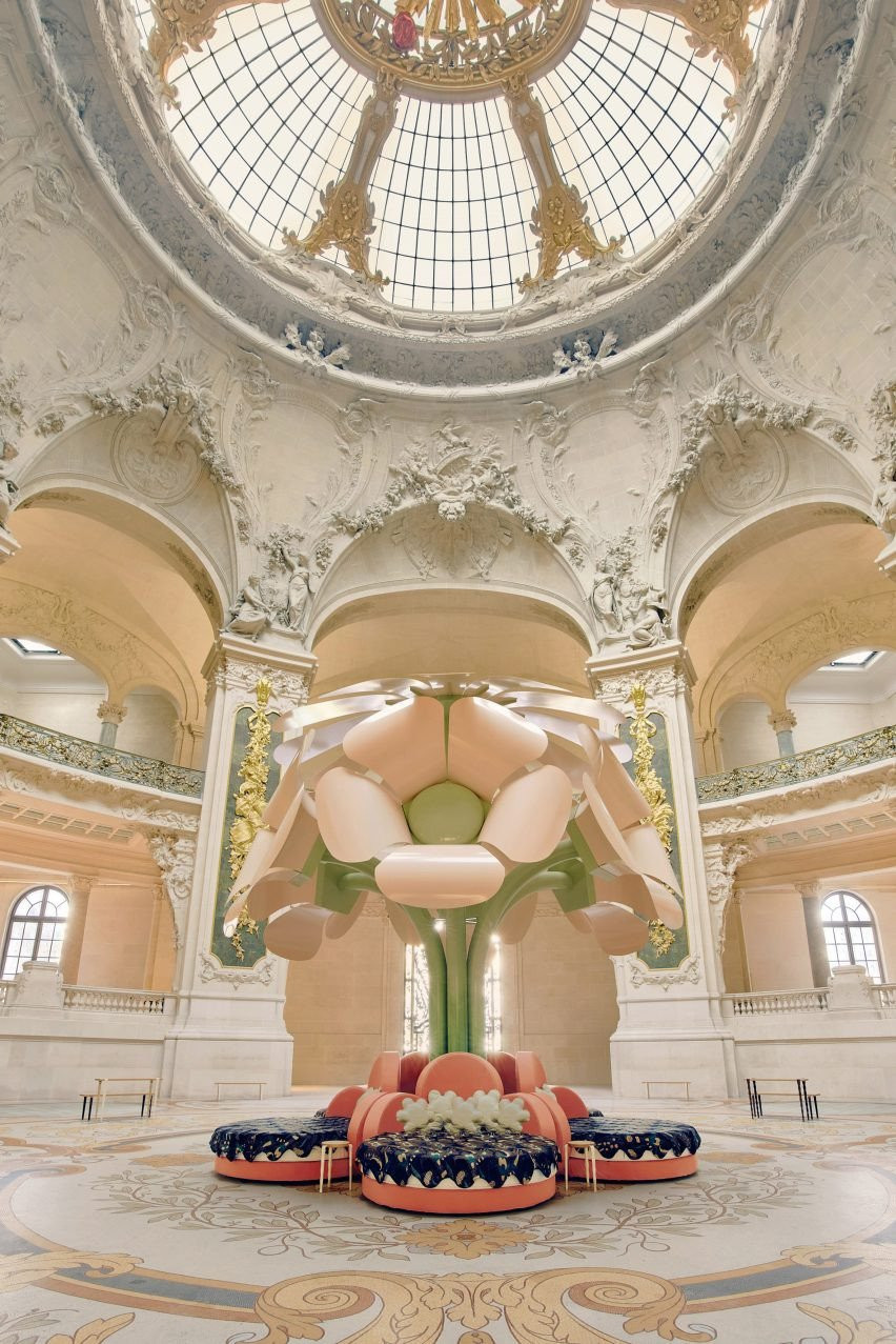 le-grand-bouquet-uchronia-grand-palais-paris-design-week-dezeen-2364-col-0-852x1277.jpg