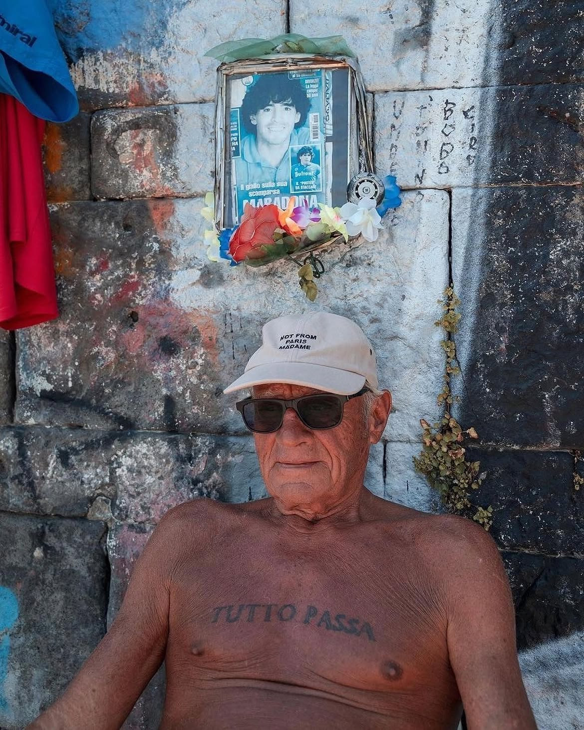 tutto-passa-the-story-of-this-old-man-from-naples-moved-me-greatly-he-has-gone-through-a-lot.jpg