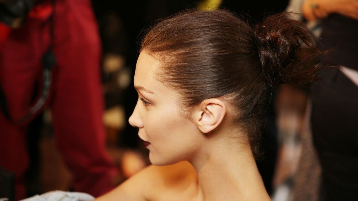 messy-bun.jpg messy-bun.jpg