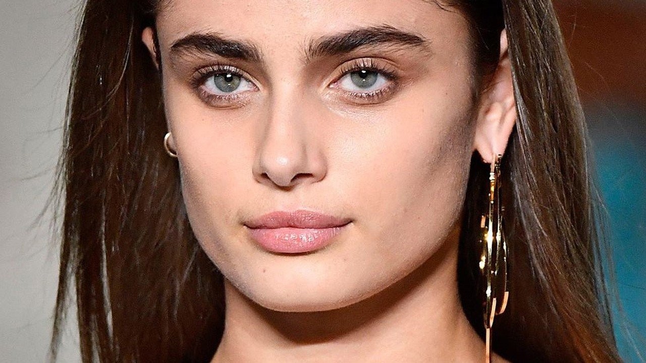 salvatore-ferragamo-ss18.jpg salvatore-ferragamo-ss18.jpg