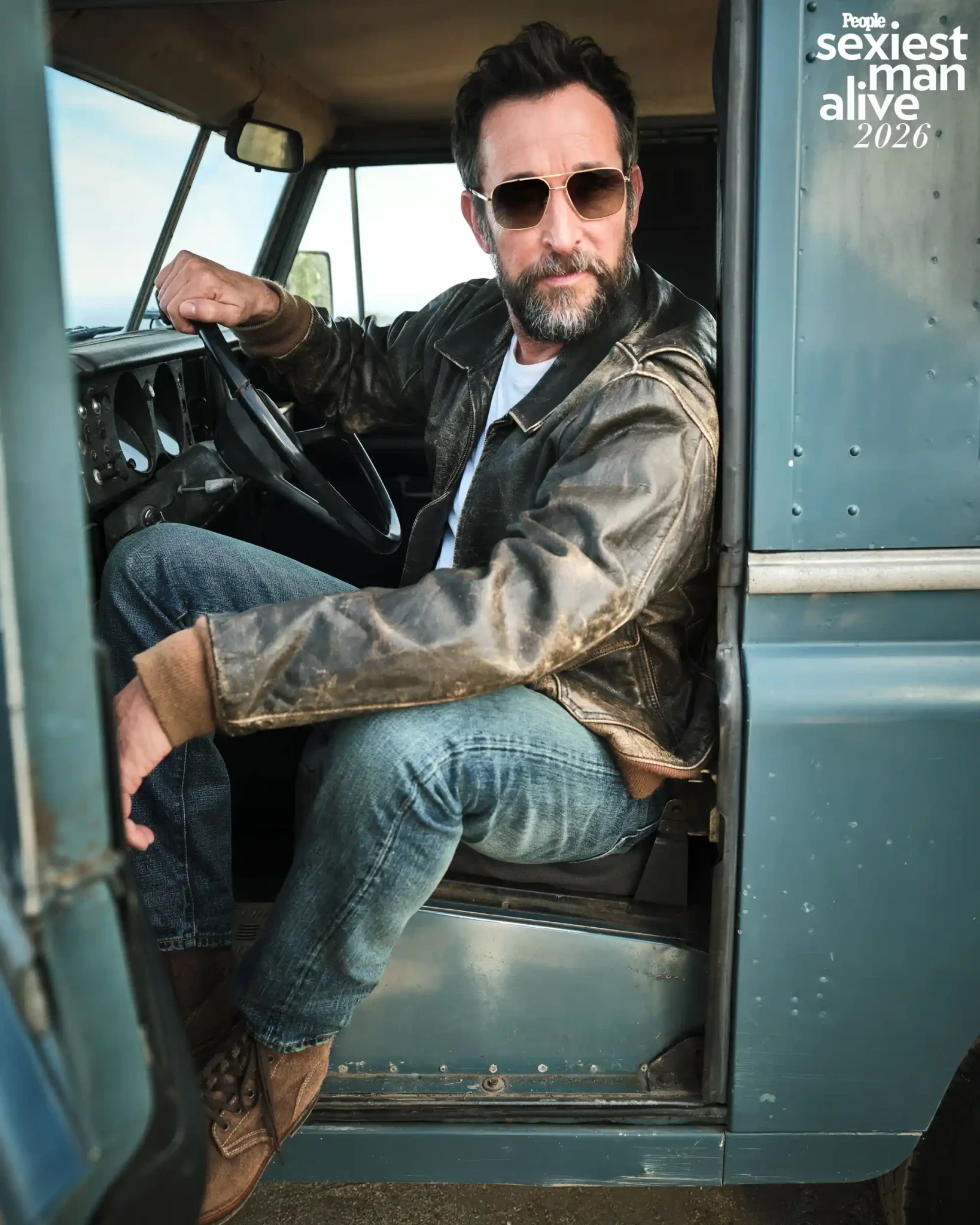 noah-wyle-people-sma-2026-14-640fcbde69bd488390404d10ed38178a.webp