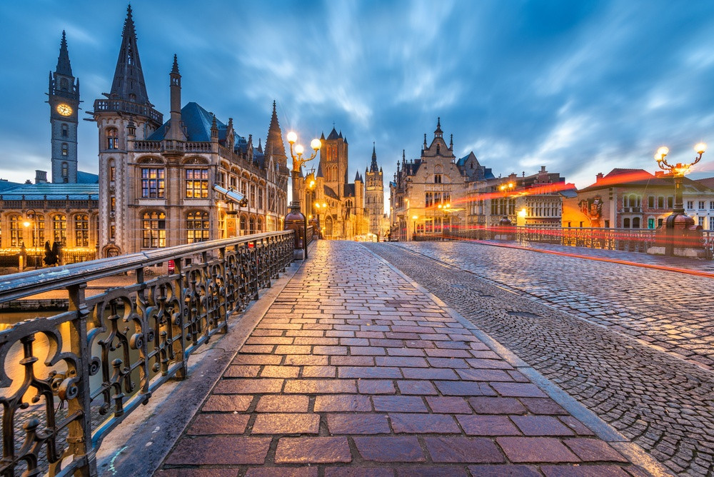 shutterstock-2735218619.jpg