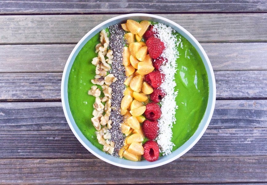 frutyavocadosmoothiebowl-recipe-main-1.jpg