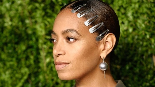 solange-knowles-hair-clips.jpg